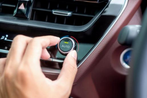 Hvordan diagnostisere og fikse problemer med termostaten for bilens aircondition
